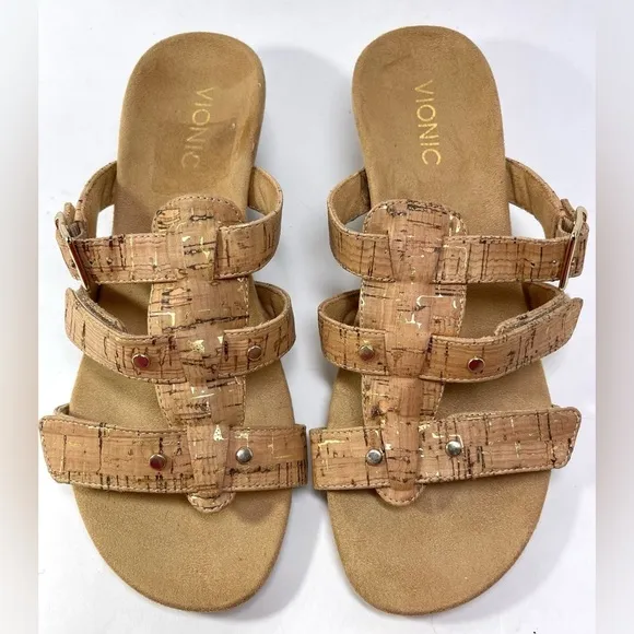 NWOT VIONIC Radia Women’s Orthotic BeigeAdjustable Triple Strap Sandal Size 7