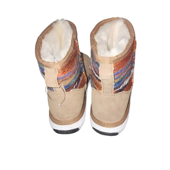 NWOT WARM Ankle Boots Aztec Bernie Mev sz 10  faux fur lined pull on Indian boho