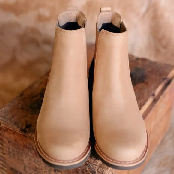 ✙NWT✙ Ariat Wexford Waterproof Boots [Natural Tan]