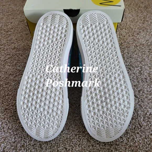 ♥️NWT❤️ BODEN GIRLS CHARECTER HIGHTOP SNEAKERS