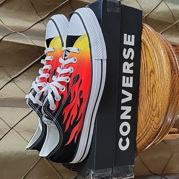 NWT- Converse Unisex ‘Chuck Taylor All Star’ Flame Canvas Sneakers