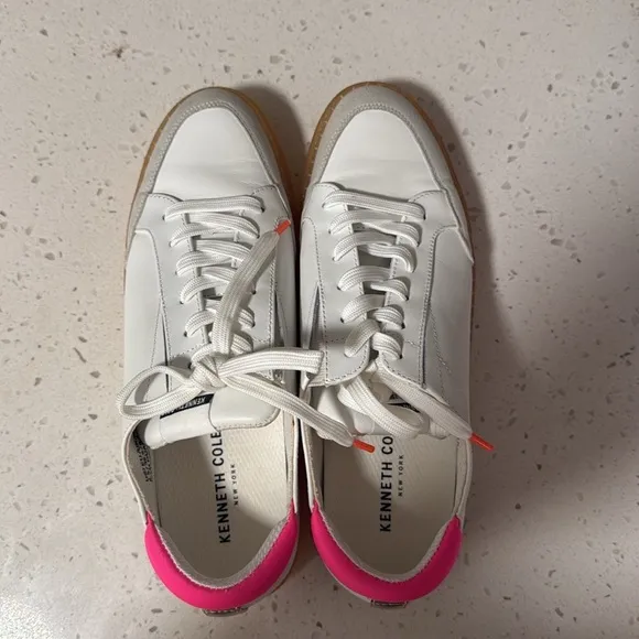 NWT KENNETH COLE NEW YORK Kam Guard Low-Top Leather Sneakers Size 7 Neon