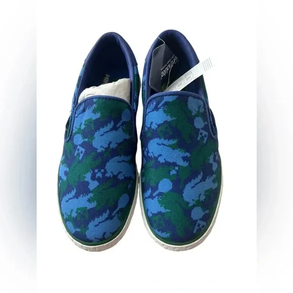 NWT Lacoste x Minecraft Canvas Slip On Shoes size c12