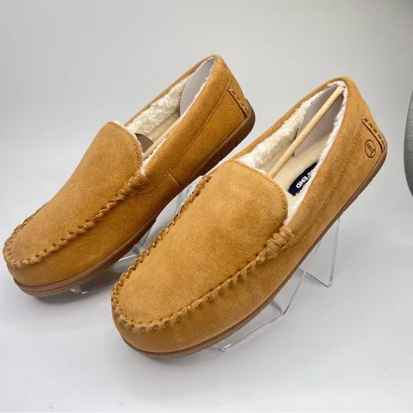 NWT Lands’ End Men’s English Tan Suede Leather Faux Fur Lined Moccasin Slippers