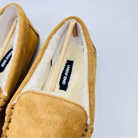 NWT Lands’ End Men’s English Tan Suede Leather Faux Fur Lined Moccasin Slippers
