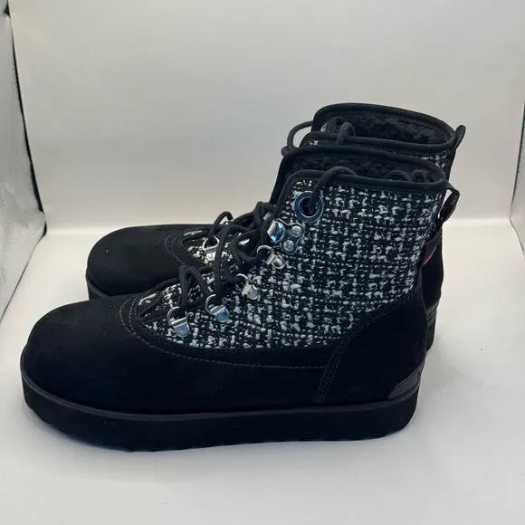 NWT LARROUDÉ Handmade Vail Boot In Black Tweed and Suede Size 6