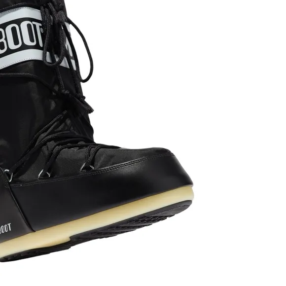 NWT MOON BOOT Icon Black Nylon Boots. Size 39/41