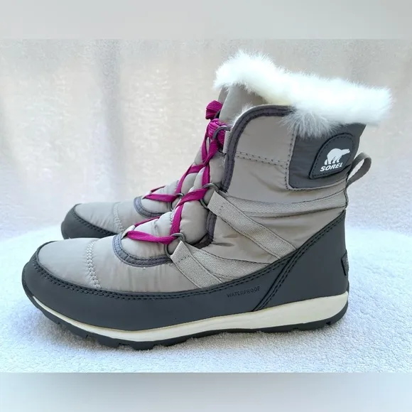NWT Sorel Women's Whitney Short Lace Faux Fur Winter Boots - Gray - 9