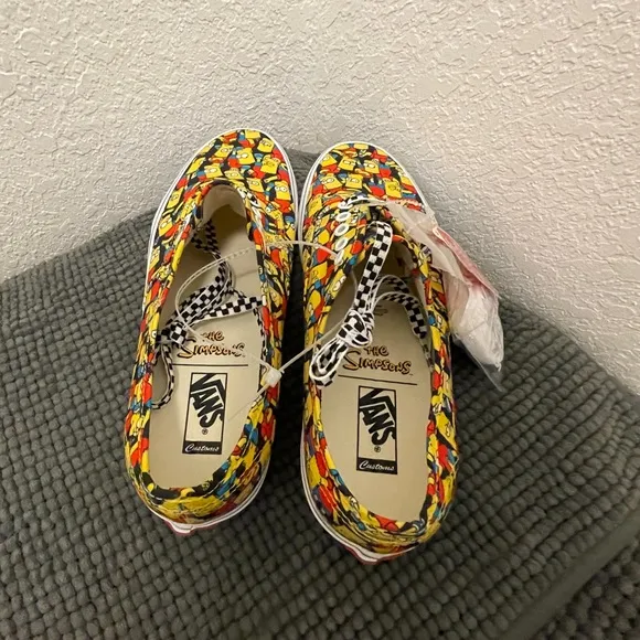NWT The Simpsons/Vans Off The Wall Bart Simpson Edition Shoes