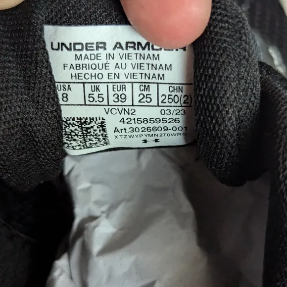 NWT Under Armour Women's Dynamic Select Training Shoes in Black
