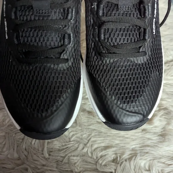 NWT Under Armour Women's Dynamic Select Training Shoes in Black