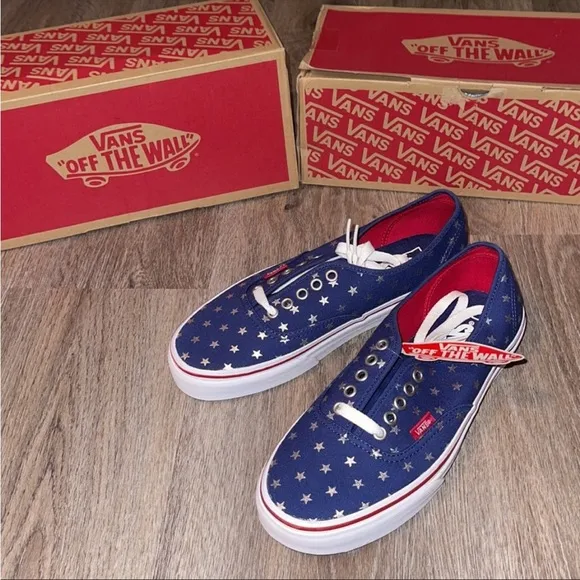 NWT Vans Studded Stars Red/Blue Size 10.5 Kids (girls and boys)