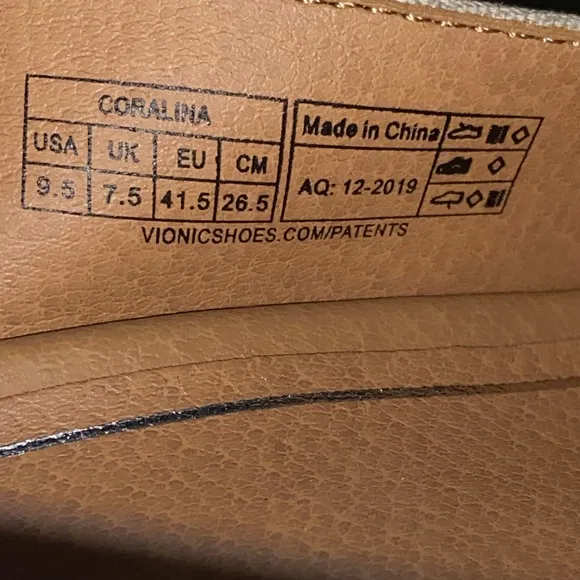 NWT Vionic Coralina Oat Canvas Espadrille Wedge Sandals Size 9 1/2