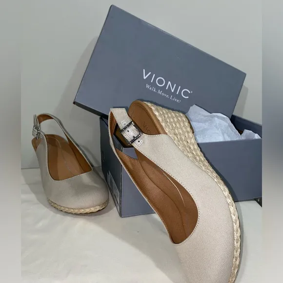 NWT Vionic Coralina Oat Canvas Espadrille Wedge Sandals Size 9 1/2