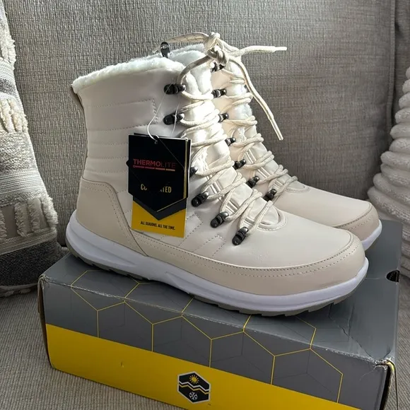 NWT!! Women’s Khombu Cold Winter Waterproof Boots, 11w, wide width, crea…