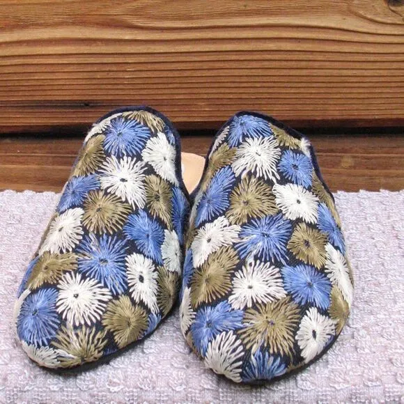 NWT Kaanas Blue Embroidered Mules Shoes