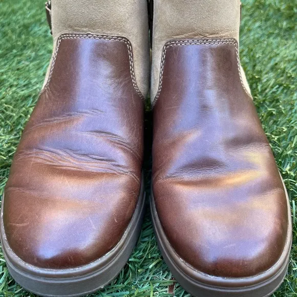 Olukai Pehuea Hulu Sherling Lined Leather Slip On Ankle Boots