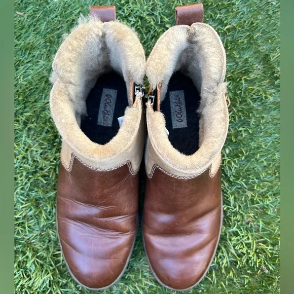 Olukai Pehuea Hulu Sherling Lined Leather Slip On Ankle Boots