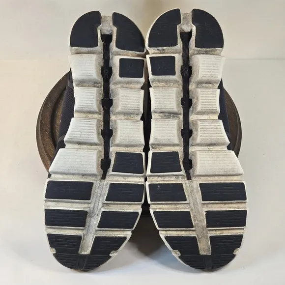 On Cloud 5 Mens 11.5 Running Shoes Athletic Sneakers Training Navy Cloudtech