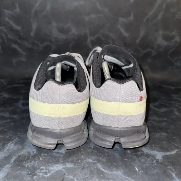 On Cloud Cloudflow Running Shoes Gray Athletic Comfort Sneakers Men’s Size 11.5