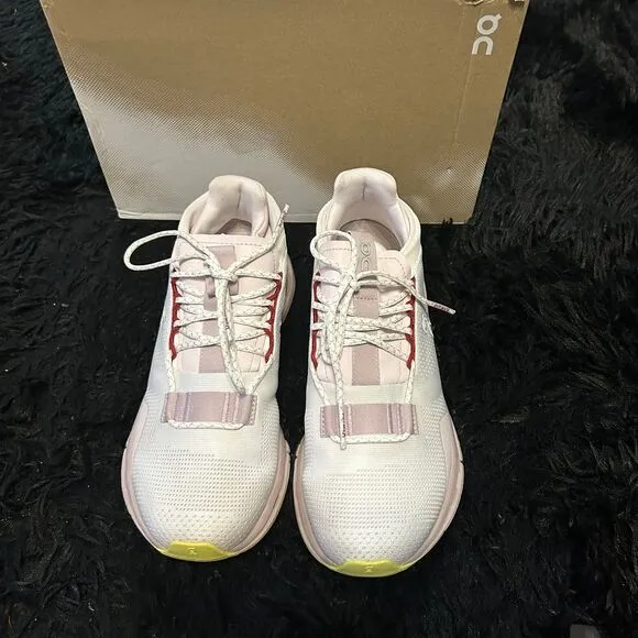 ON CLOUDNOVA undyed white fade athletic training running lace up shoes sz7.5 new