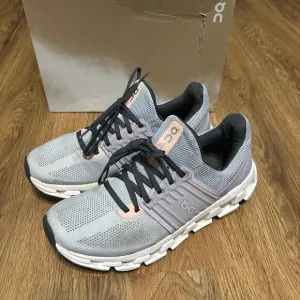 ON CLOUDSWIFT running lace up shoes sneakers women’s 9