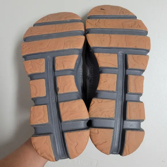 On Running Cloudway Smoky Quartz Sneakers.