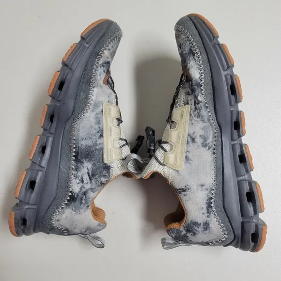 On Running Cloudway Smoky Quartz Sneakers.