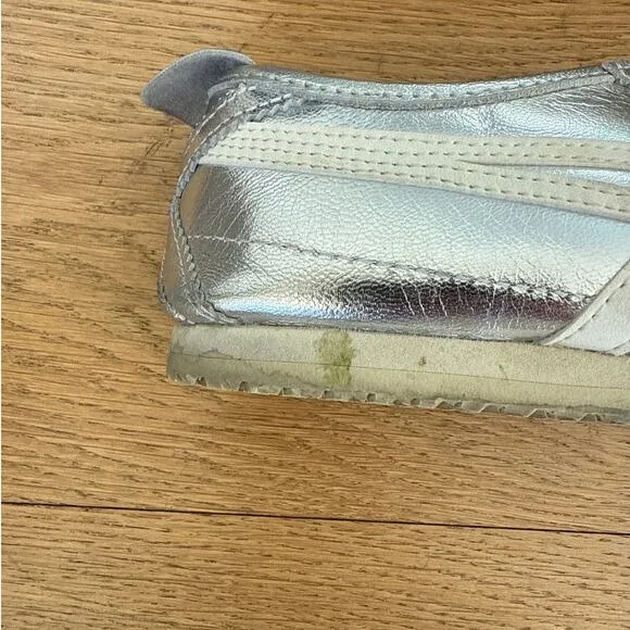 Onitsuka Tiger - Sneaker Shoes in Silver &amp; Beige