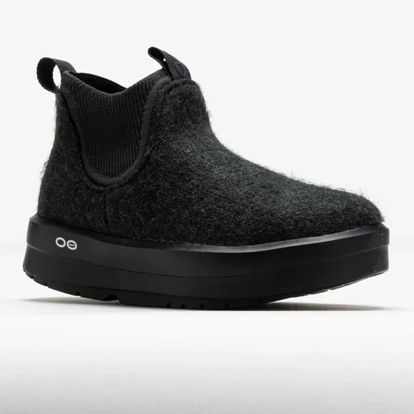 OOFOS Oomega Londoner Insulated Wool Blend Boots in Black Size 6