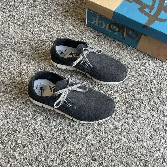 OTBT Radius Athletic Sneakers Shoes Charcoal Gray Leather/textile Size 5.5 New