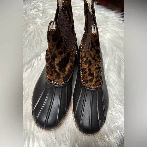 Outwoods Leopard print boots