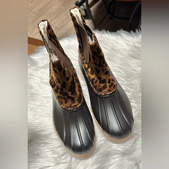 Outwoods Leopard print boots