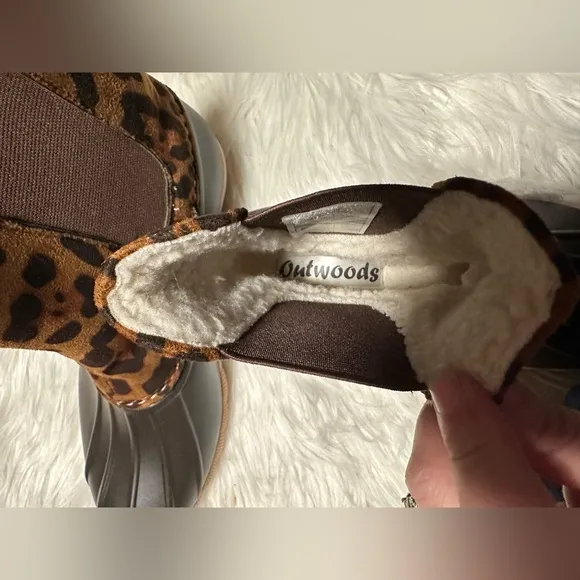 Outwoods Leopard print boots