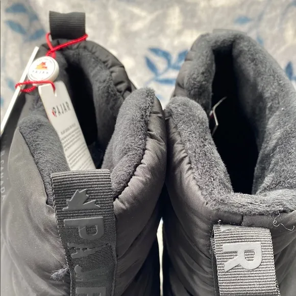 Pajar Size 11 Black Winter Boots