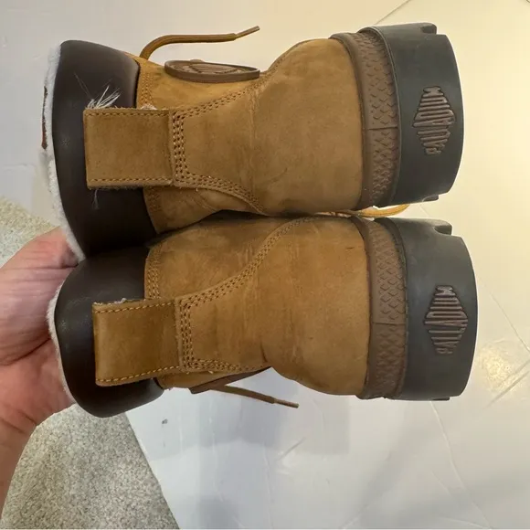 Palladium 72992-697-M Waterproof Boots Men’s 8 Tan Fur Lined Hiking Outdoor