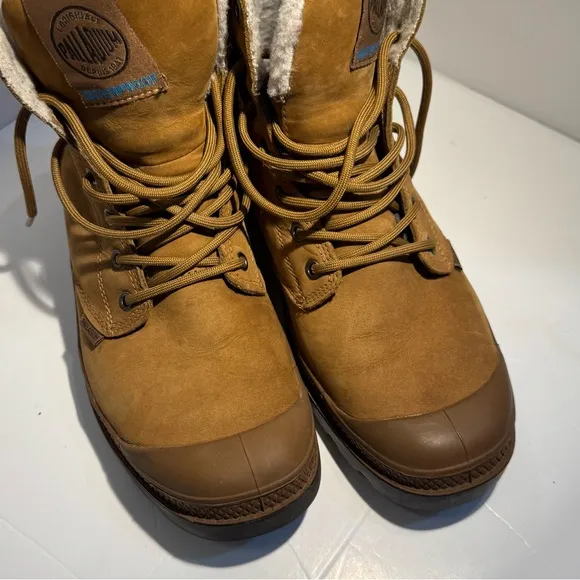 Palladium 72992-697-M Waterproof Boots Men’s 8 Tan Fur Lined Hiking Outdoor