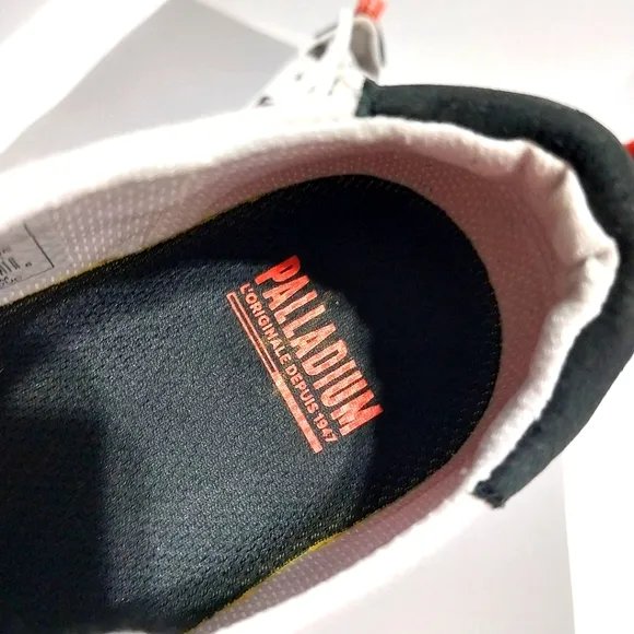 Palladium Pallatower Low Platform Sneakers, NEW, Size 8.5|EUR 40‎