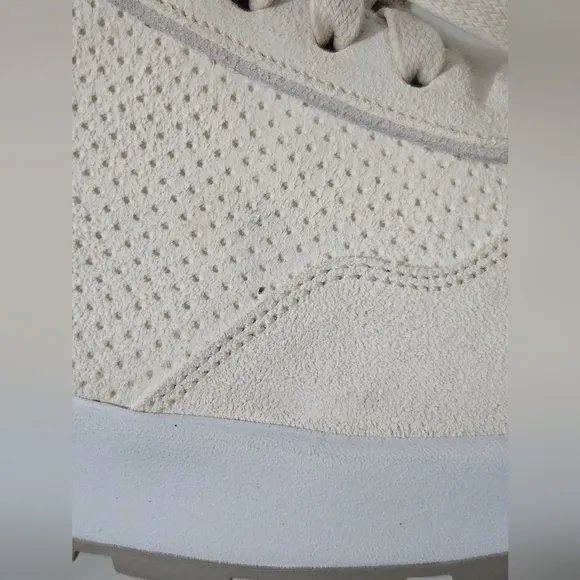 Peter Millar Wayfare Runner Ivory Suede Comfort Casual Sneaker Shoes Men's Sz 11