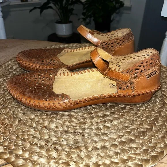 PIKOLINOS Women's Semi-Closed Leather Shoes P. Vallarta size 37 6.5-7