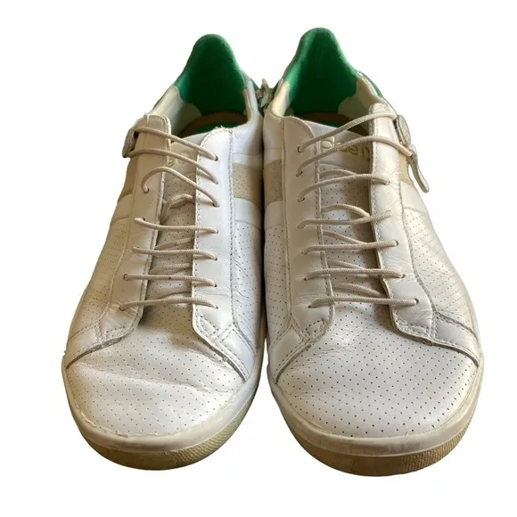 Plae Unisex White Leather Sneakers Shoes Women’s Size 10 Men’s Size 8.5 Used