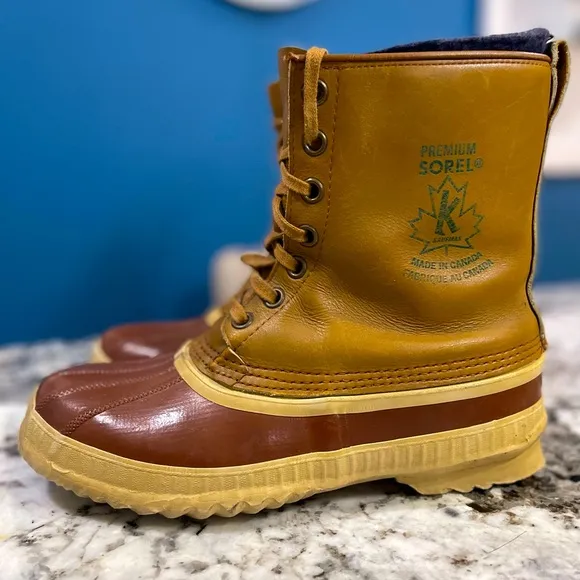 Premium Sorel 🇨🇦 Leather Boots woman’s size 10