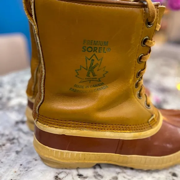 Premium Sorel 🇨🇦 Leather Boots woman’s size 10