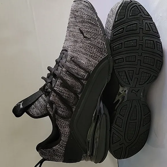 Puma axelion multi Men's Training shoes size 8.5 color black grey