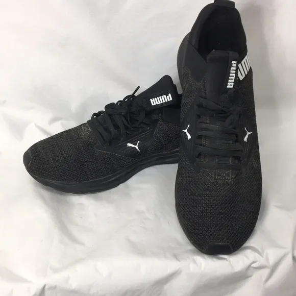 Puma Mens Enzo Beta Black and Green Training Shoes Size 10.5 Like-New Condition