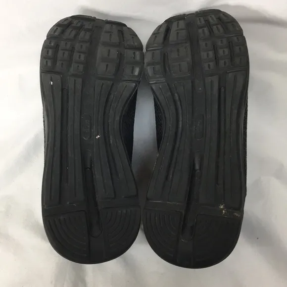 Puma Mens Enzo Beta Black and Green Training Shoes Size 10.5 Like-New Condition