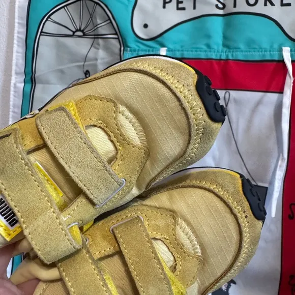 Puma x Pokémon Limited Edition Pikachu Shoes8C