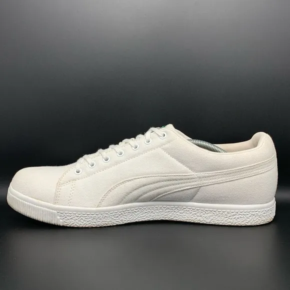Puma x Undefeated Clyde Canvas Shoes Men’s Sz 13