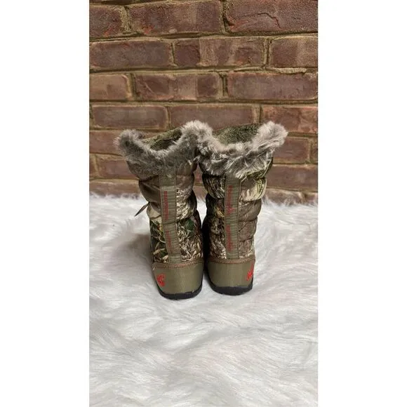 RealTree Max-1 Girl Camo Insulated Winter Boots Size 6 NEW