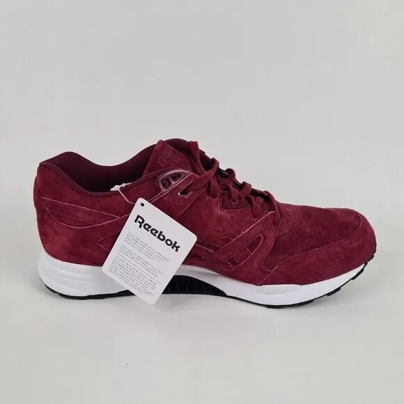 Reebok Ventilator PERF Red Sneakers Running Men Sneakers Defect